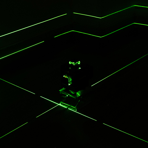 4D 16řádková plochá laserová vodováha – přesný 360° zelený laser