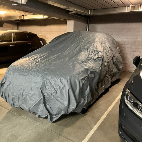 Autoplachta pro střední a velké vozy