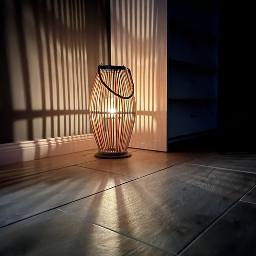 Velká bambusová lampa na na terasu